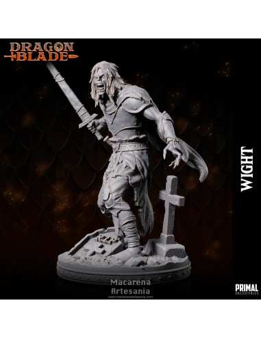 Escultura de miniatura fantasy con armadura remendada.