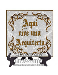 Azulejo cuadrado ideal para regalar a una Arquitecta con el texto "Aqui vive una Arquitecta" en venta en nuestra tienda