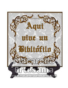 Azulejo cuadrado ideal para regalar a un Bibliófilo con el texto "Aqui vive un Bibliófilo" en venta en nuestra tienda
